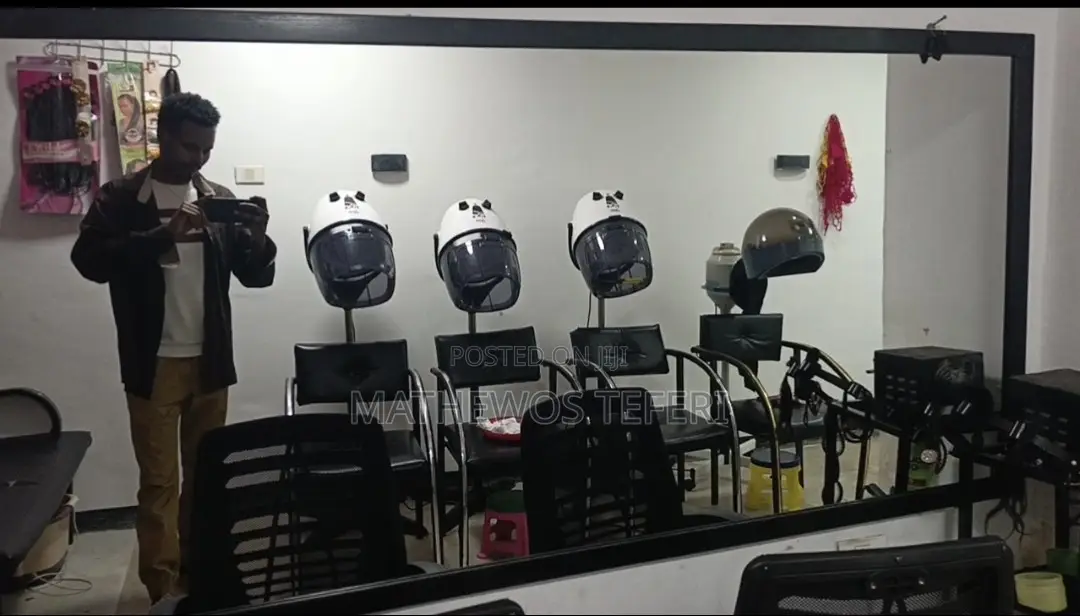 Complete Ladies Hairstyling Equipment for Sale
