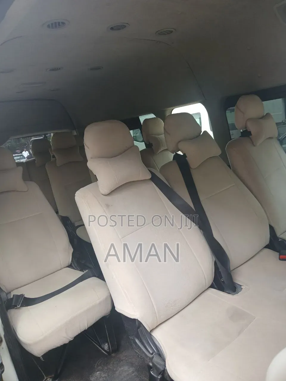 Toyota HiAce 2015 White