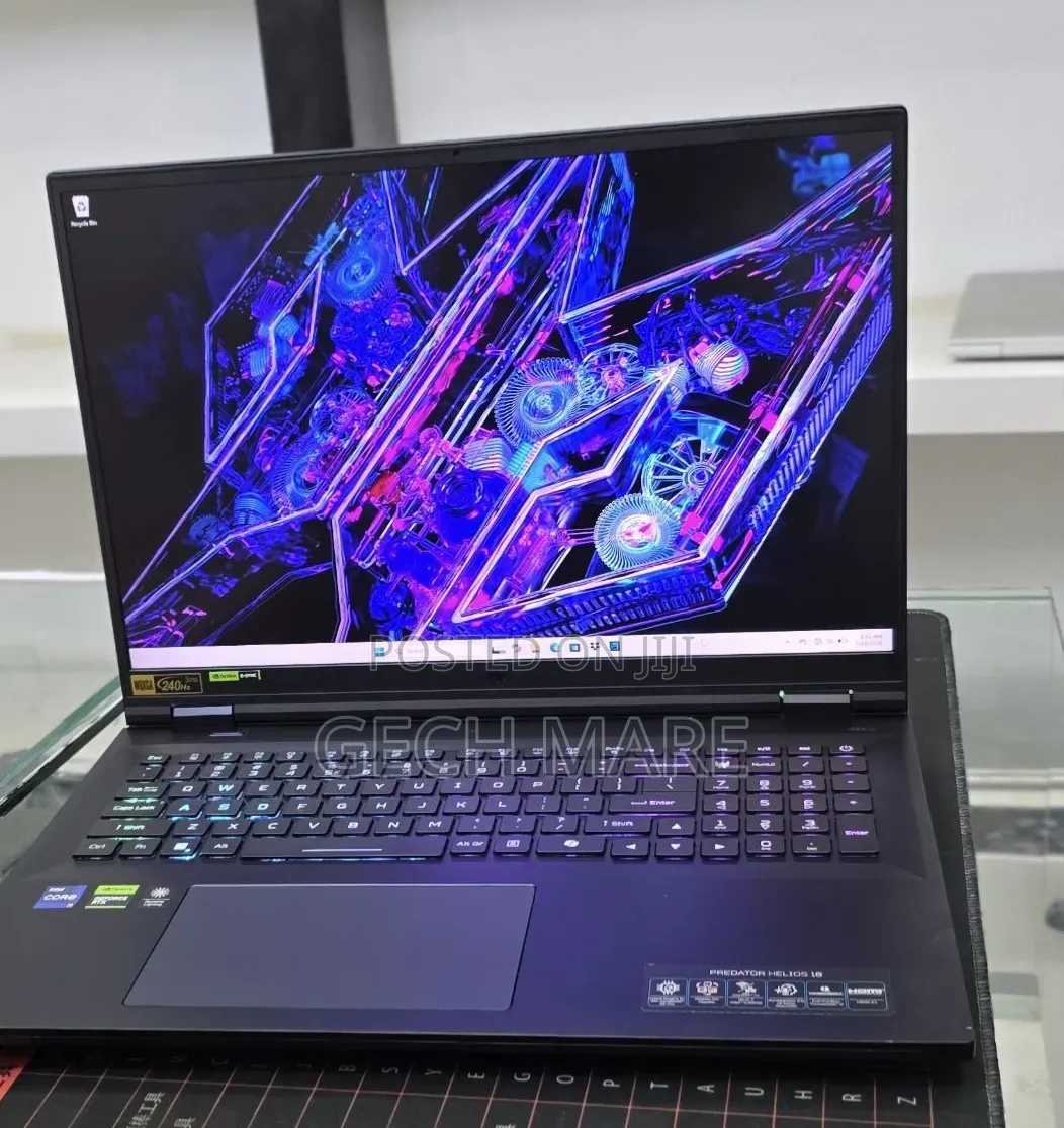 New Laptop Acer Predator Helios 300 32GB Intel Core i9 SSD 1T