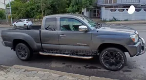 Toyota Tacoma 2012 Gray
