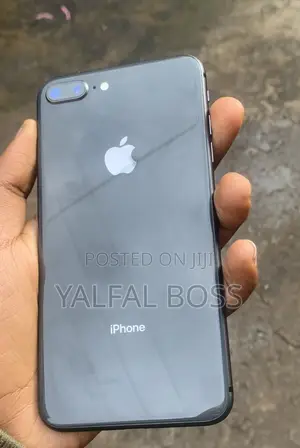 New Apple iPhone 8 Plus 64 GB Black