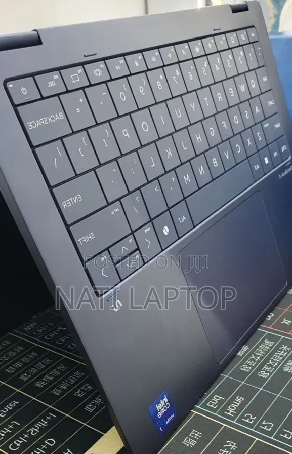 New Laptop HP OmniBook Ultra Flip 14" 16GB Intel Core Ultra 7 SSD 1T