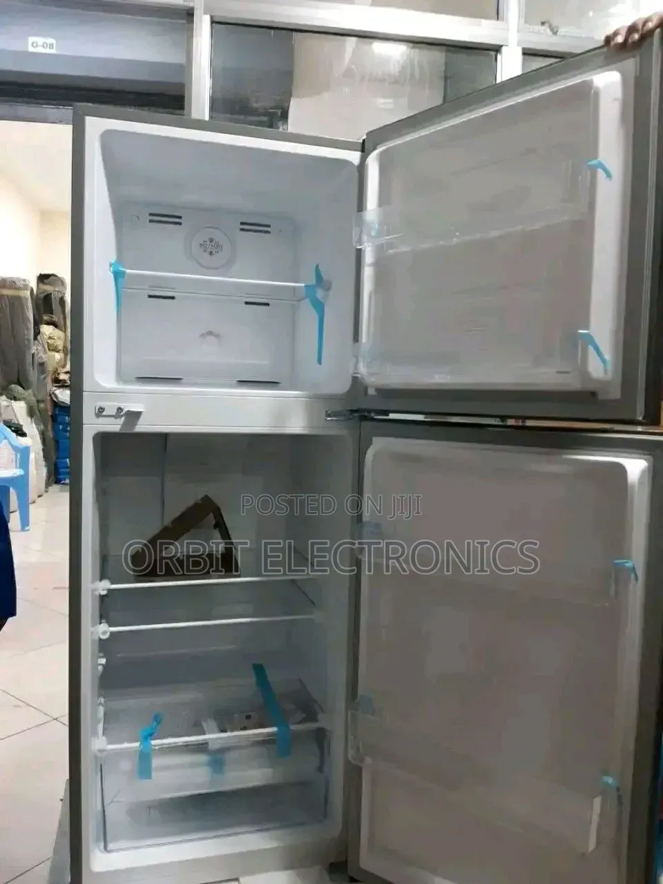 SANFORD330L Refrigerator