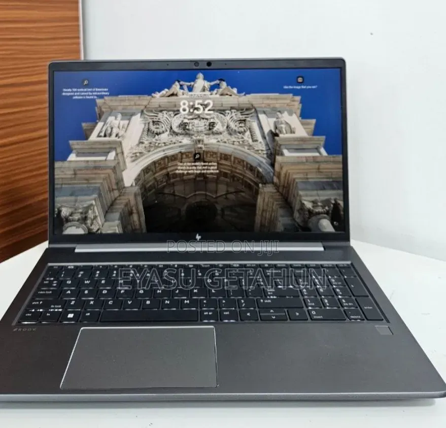 New Laptop HP ZBook Power G9 i7 16GB Intel Core i7 SSD 1T