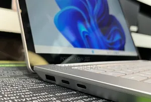 New Laptop Microsoft Surface 16GB Intel Core Ultra 7 SSD 512GB