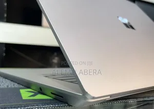New Laptop Microsoft Surface 16GB Intel Core Ultra 7 SSD 512GB