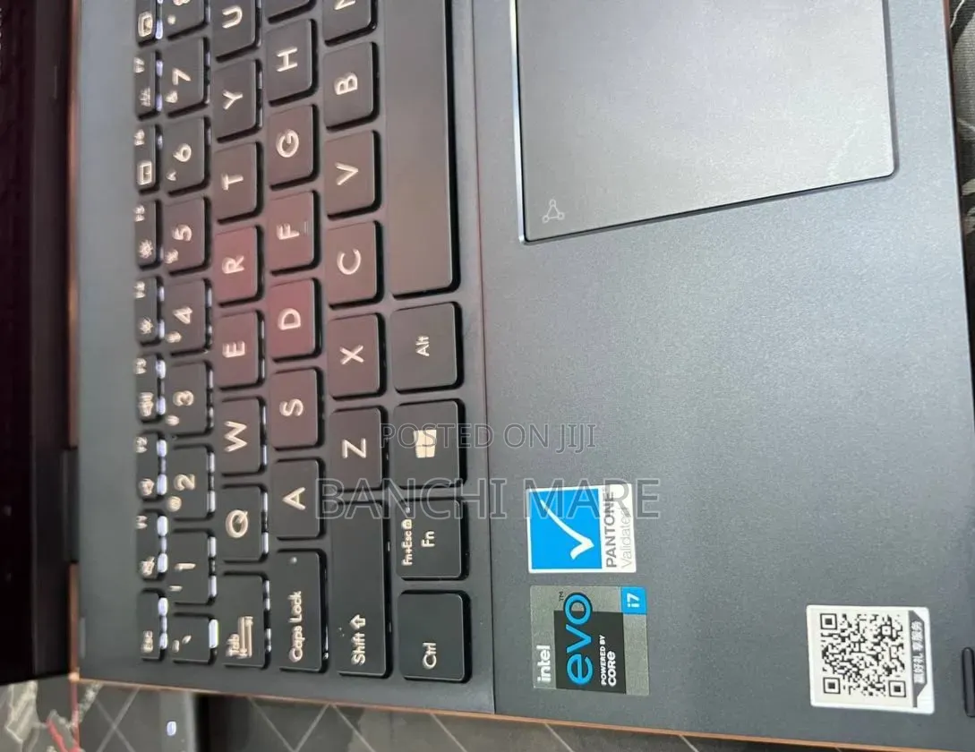 New Laptop Asus ZenBook Flip 14 UX461UA 16GB Intel Core i7 SSD 512GB