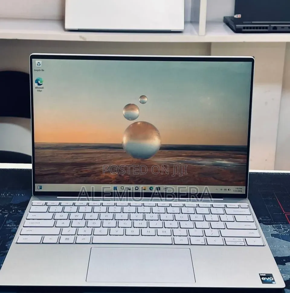 New Laptop Dell XPS 13 9315 16GB Intel Core i5 SSD 512GB