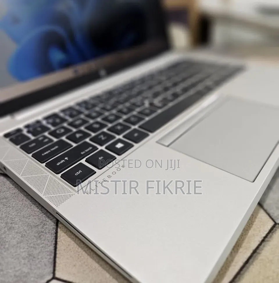 New Laptop HP EliteBook 840 G7 16GB Intel Core i7 SSD 512GB