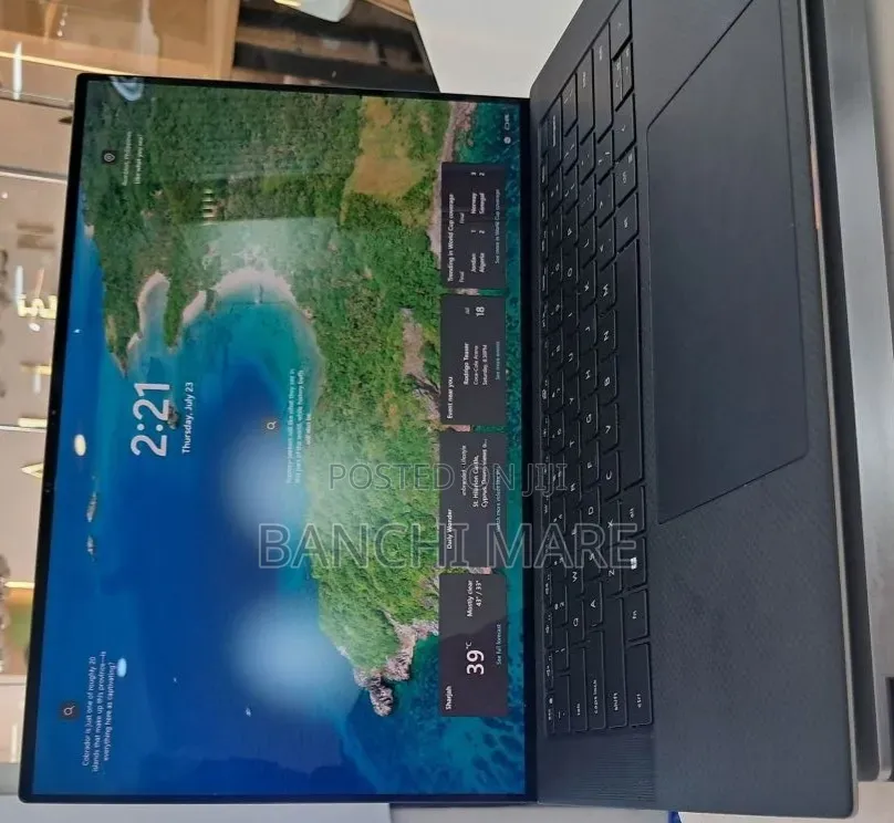 New Laptop Dell Precision 5560 16GB Intel Core i7 SSD 512GB