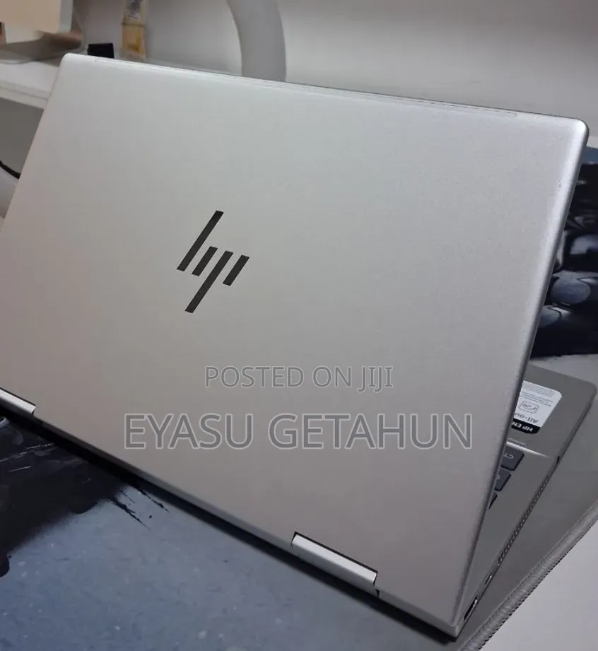 New Laptop HP Envy x360 8GB Intel Core i5 SSD 512GB