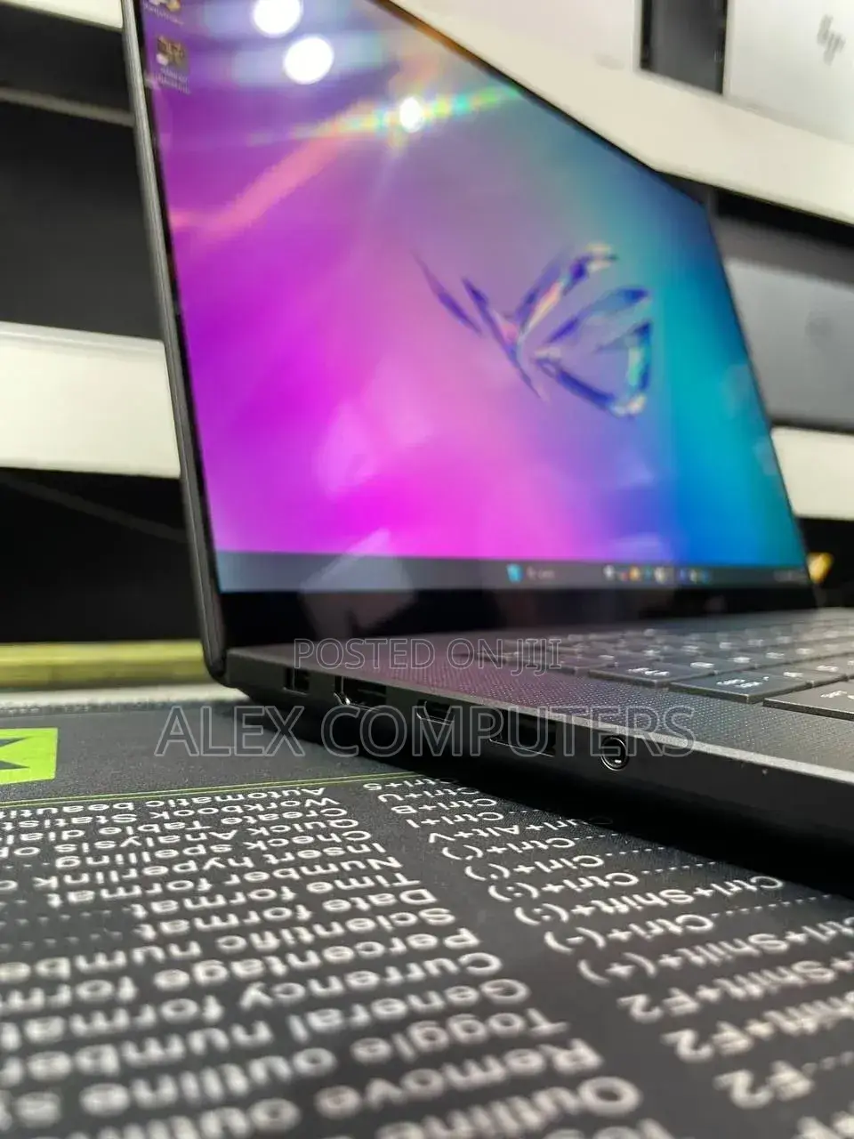 New Laptop Asus ROG Zephyrus G15 32GB Intel Core Ultra 9 SSD 1T