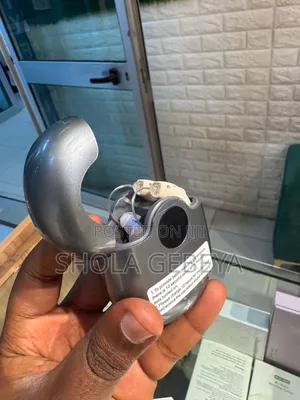Behind the Ear Hearing Aid Nosie Reduction