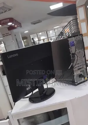New Desktop Computer Lenovo ideacentre 310S 4GB Intel Core i3 SSD 500GB