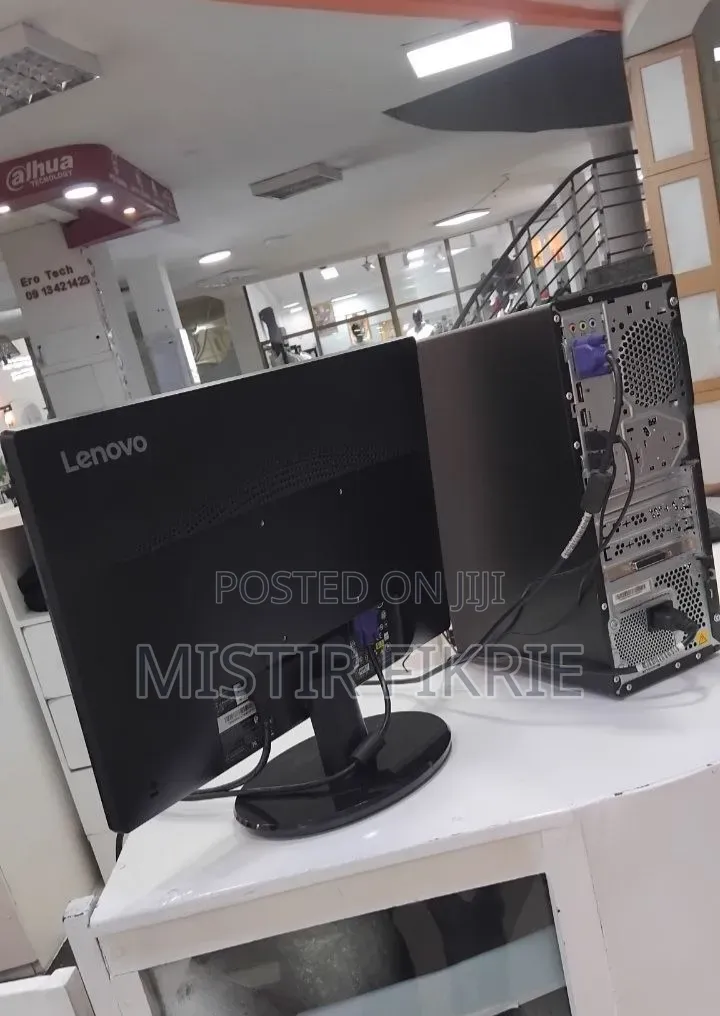 New Desktop Computer Lenovo ideacentre 310S 4GB Intel Core i3 SSD 500GB