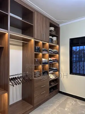 Luxurious Wardrobe Closet / የሚሰራ ቁም ሳጥን