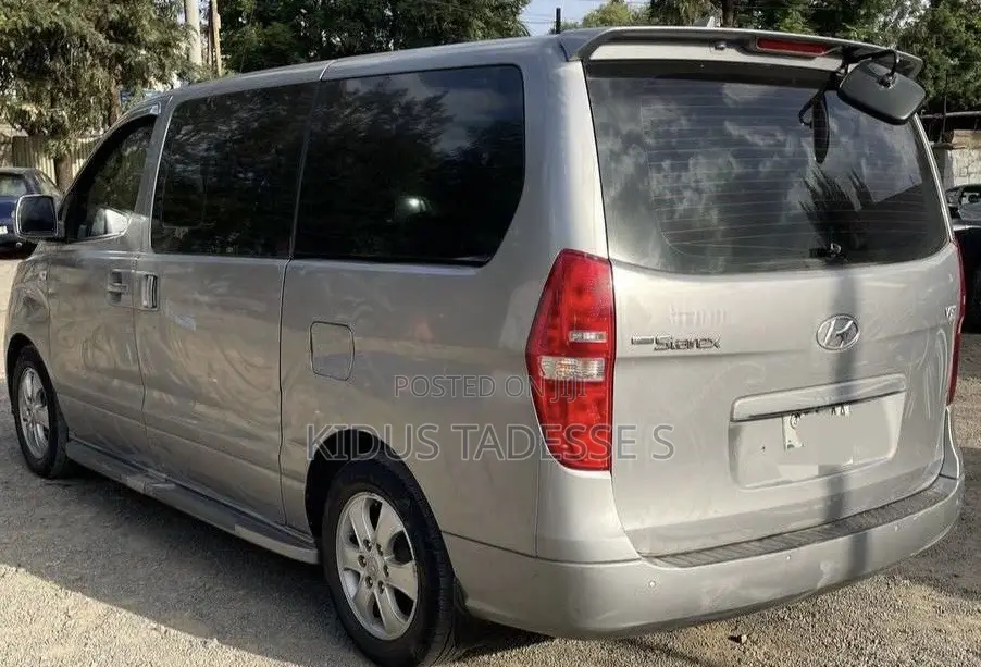 Hyundai Starex 2020 Silver