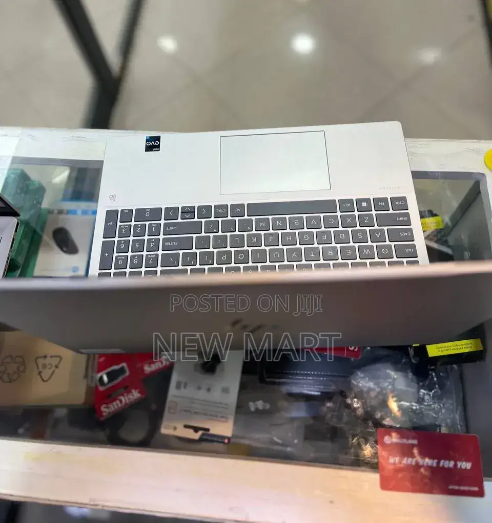 New Laptop HP 16GB Intel Core i7 SSD 1T