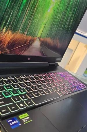 New Laptop Acer Predator Helios Neo 16 16GB Intel Core i9 SSD 1T
