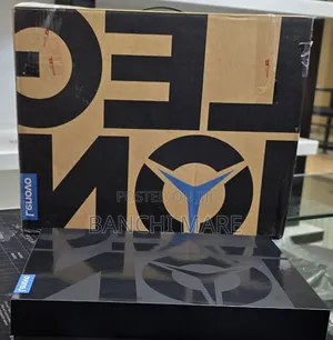 New Laptop Lenovo Legion 9 32GB AMD Ryzen 9 SSD 1T