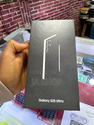 New Samsung Galaxy S25 Ultra 256 GB Black