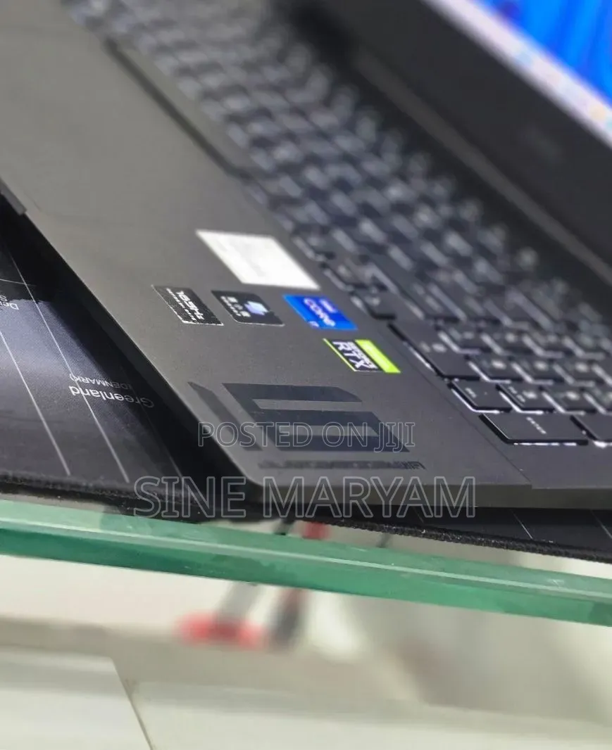 New Laptop HP Omen 16 16GB Intel Core i9 SSD 512GB
