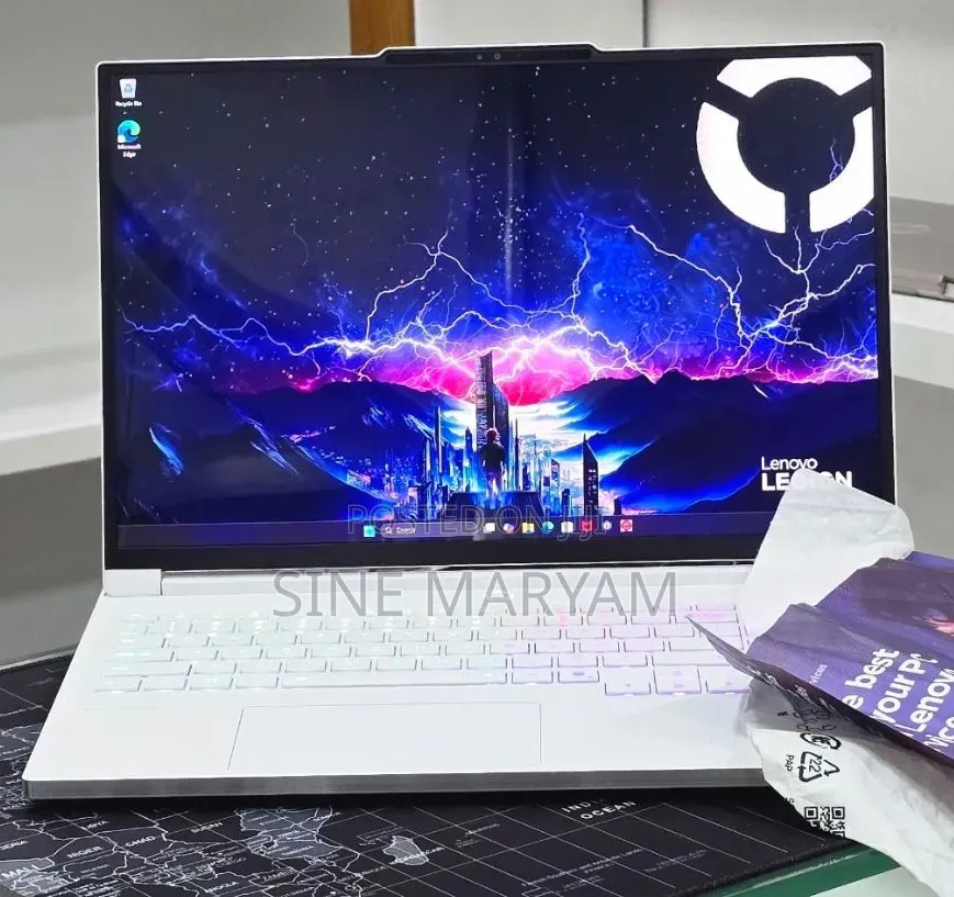 New Laptop Lenovo Legion 7 32GB Intel Core Ultra 7 SSD 1T