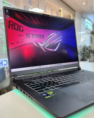 New Laptop Asus ROG Strix G18 32GB Intel Core Ultra 9 SSD 2T