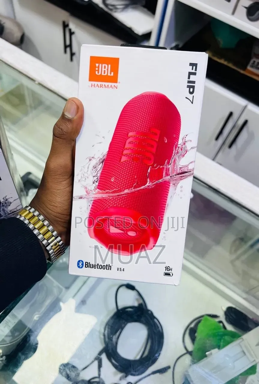 JBL Flip 7 Bluetooth Speaker