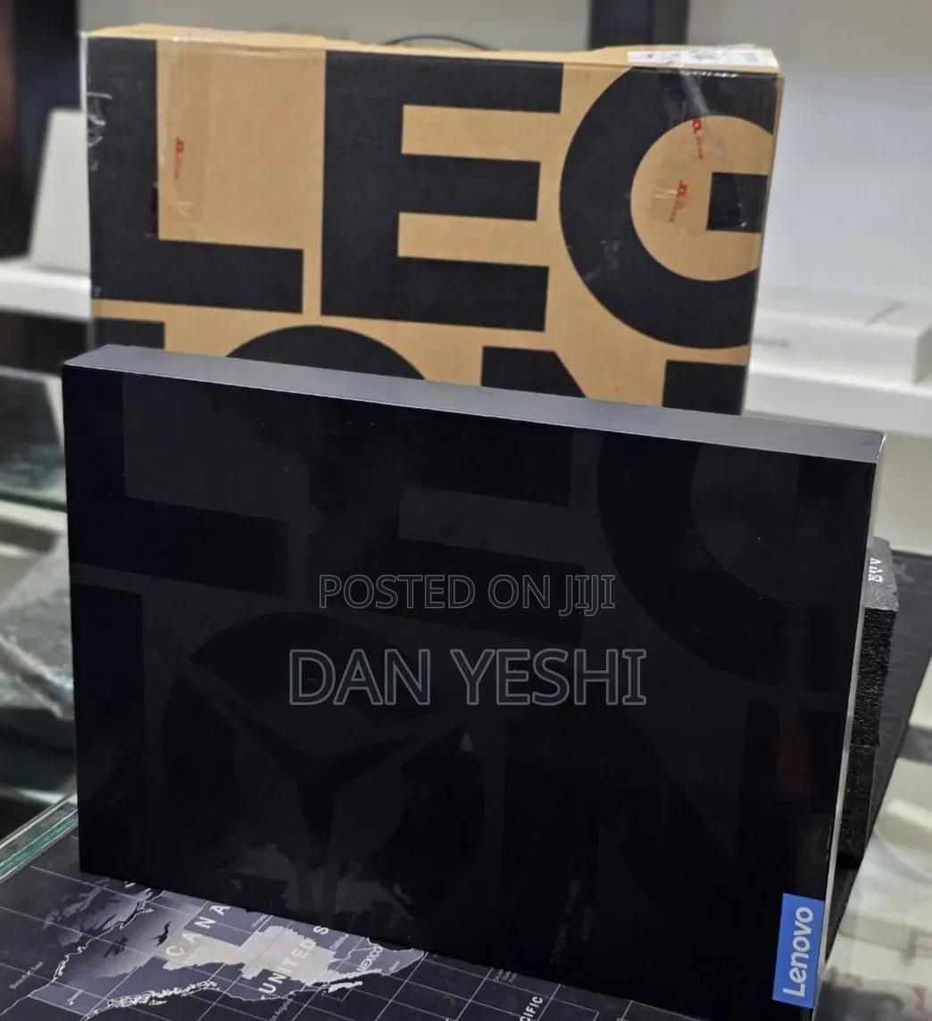 New Laptop Lenovo Legion 9 32GB AMD Ryzen 9 SSD 1T