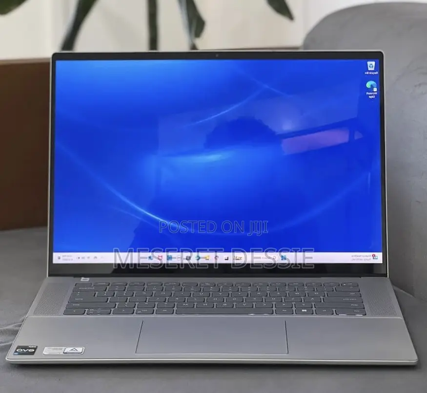 New Laptop Dell Inspiron 15 16GB Intel Core i7 SSD 512GB
