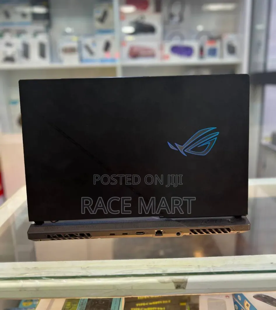 New Laptop Asus ROG Strix G17 32GB Intel Core i9 SSD 1T