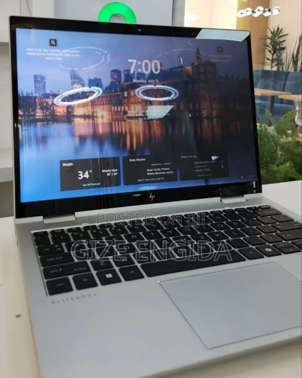 New Laptop HP Elitebook 830 G11 32GB Intel Core Ultra 7 SSD 512GB