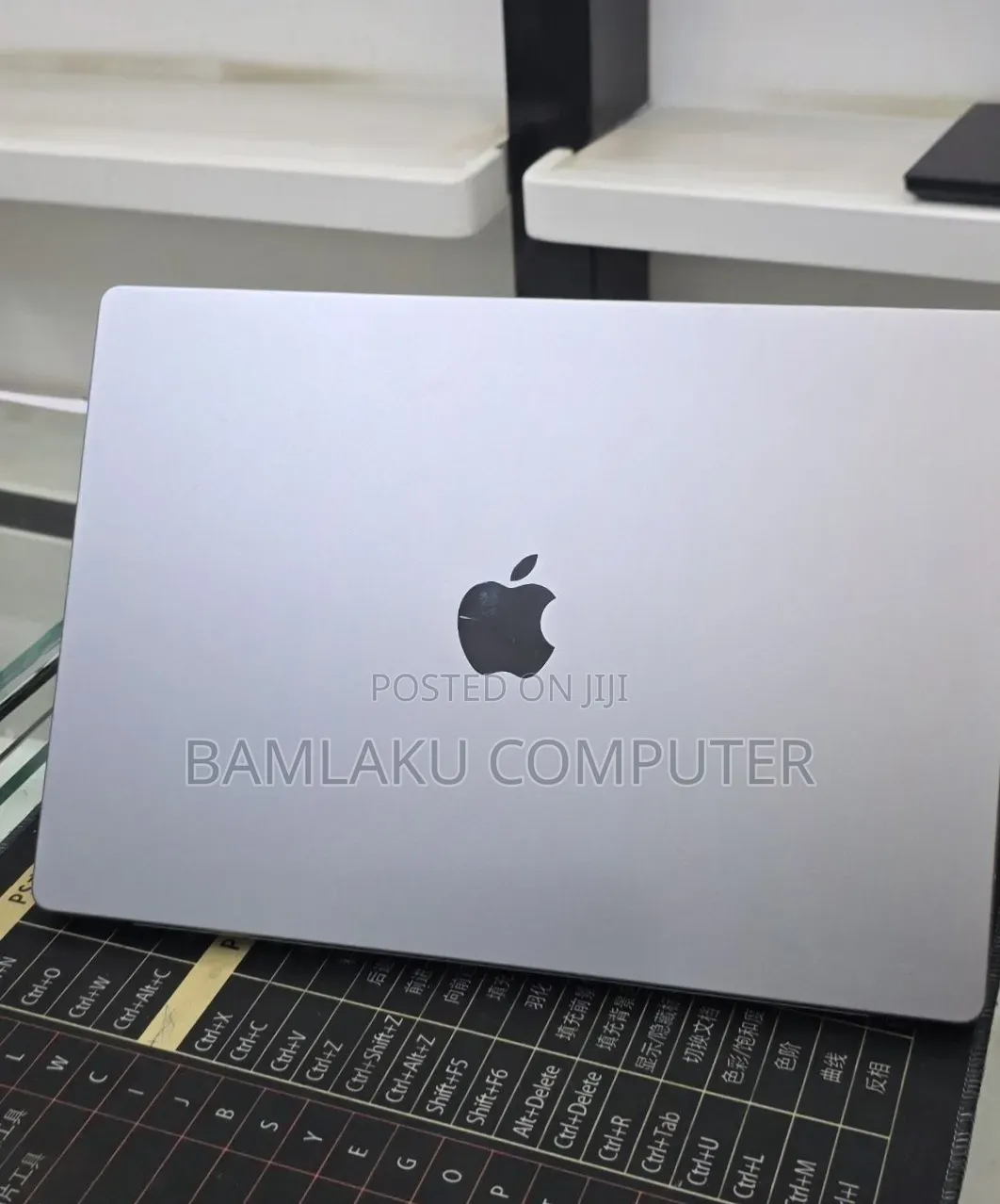 New Laptop Apple MacBook Pro 2021 M1 Max 32GB Apple M1 Max SSD 1T
