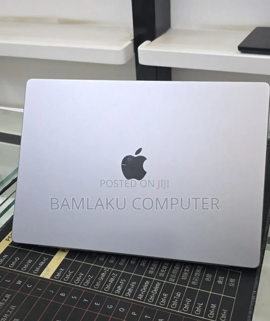 New Laptop Apple MacBook Pro 2021 M1 Max 32GB Apple M1 Max SSD 1T