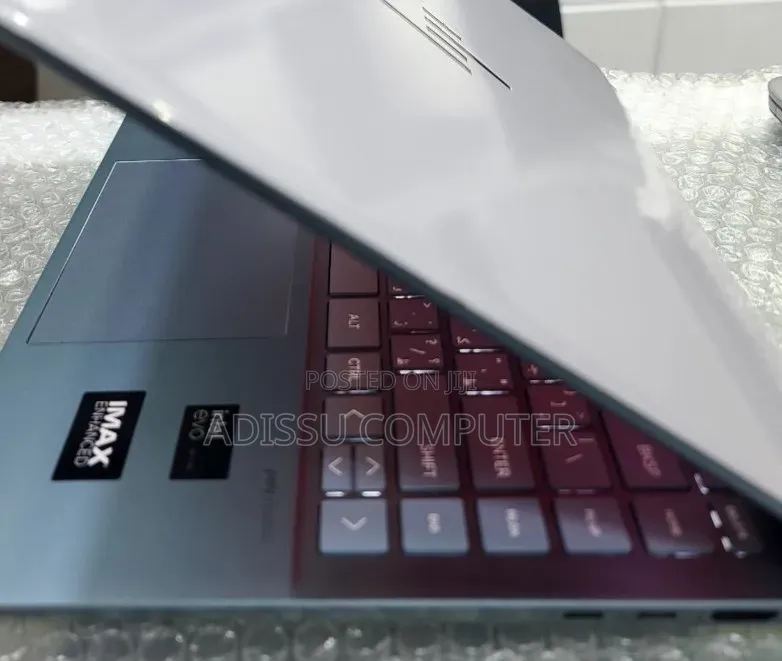 New Laptop HP Pavilion 14 16GB Intel Core Ultra 5 SSD 512GB