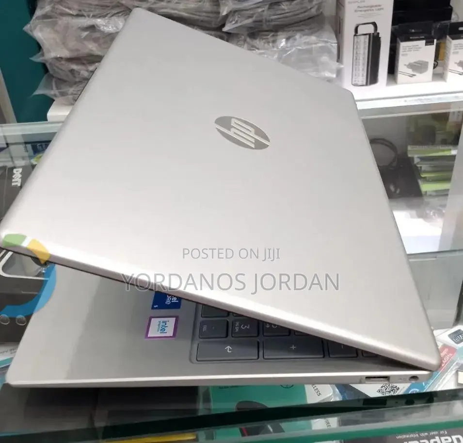 New Laptop HP Stream Notebook 16GB Intel Core i5 SSD 1T