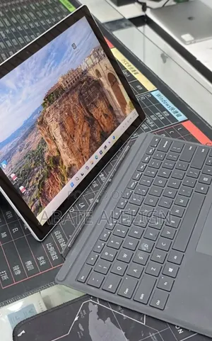 New Laptop Microsoft Surface Pro 7 16GB Intel Core i7 SSD 512GB