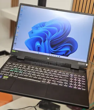 New Laptop Acer Predator Helios 300 16GB Intel Core i9 SSD 1T