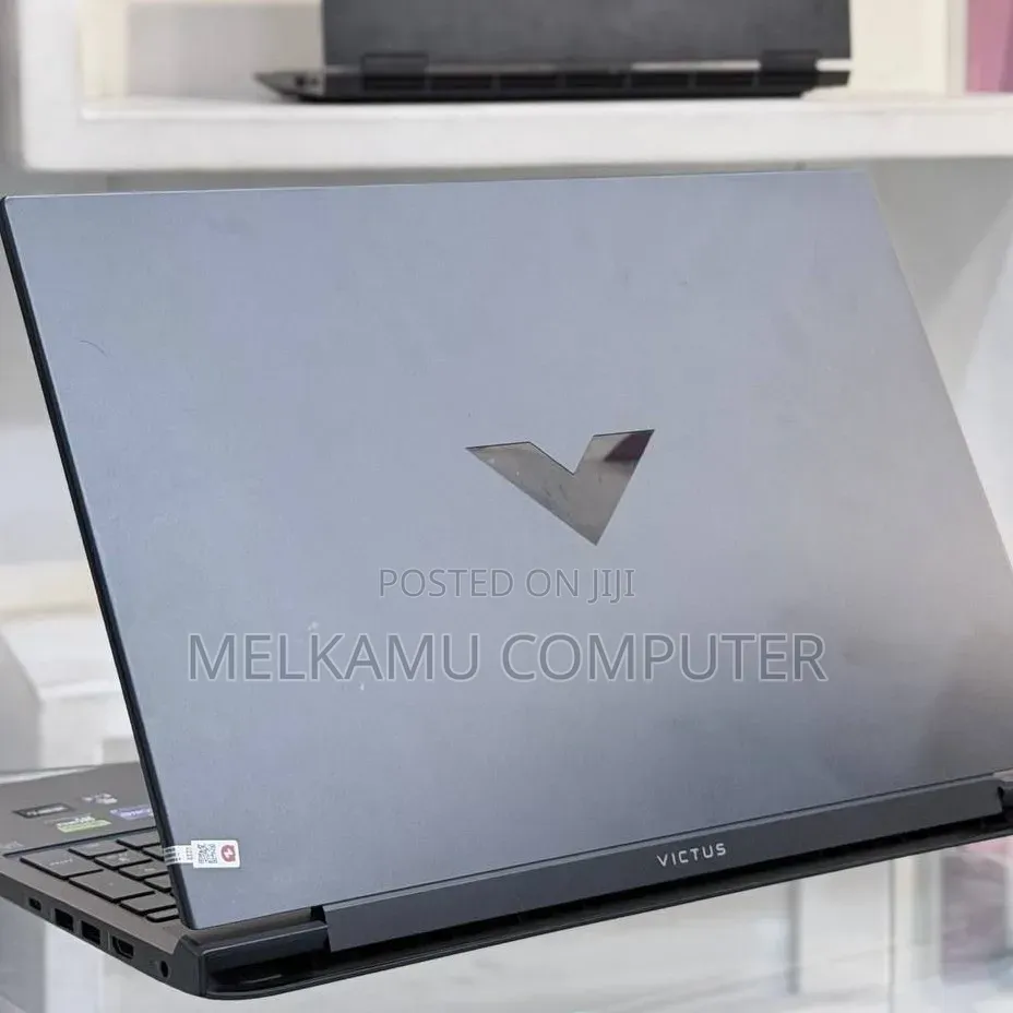 New Laptop HP Victus 16 16GB Intel Core i7 SSD 512GB