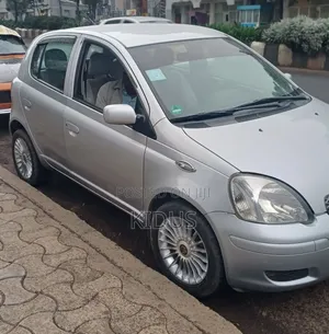 Toyota Yaris 2005 Silver
