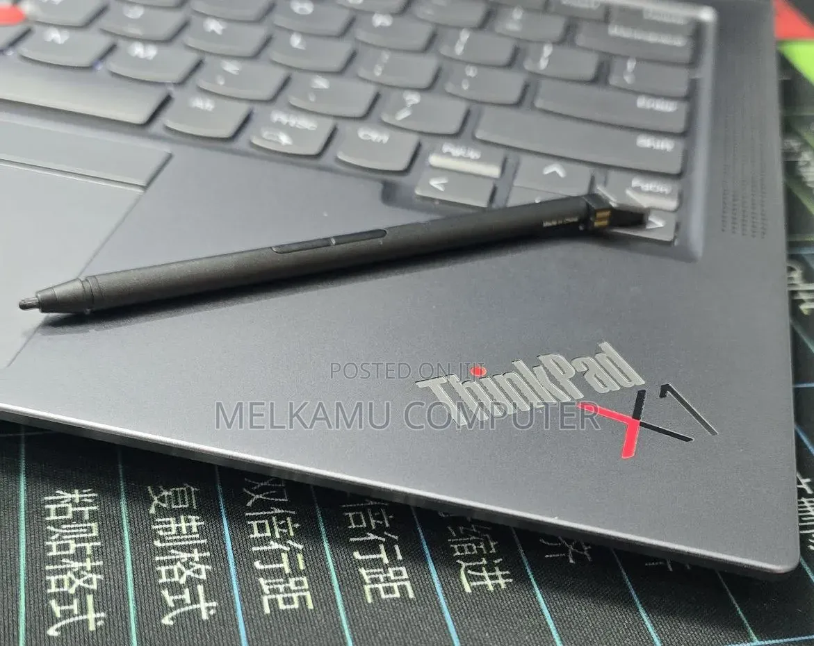 New Laptop Lenovo ThinkPad X1 Yoga 16GB Intel Core i5 SSD 512GB