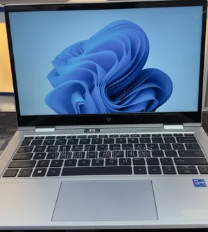 New Laptop HP EliteBook 830 G8 16GB Intel Core i7 SSD 512GB
