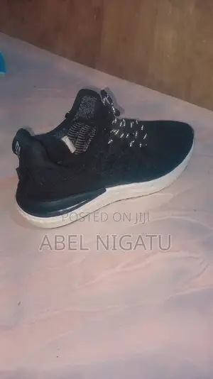 Shose Origenal Torshion 42 Number