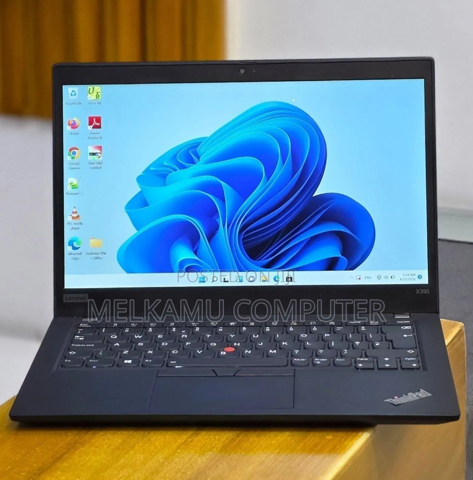 New Laptop Lenovo ThinkPad t495s 16GB AMD Ryzen 7 SSD 512GB