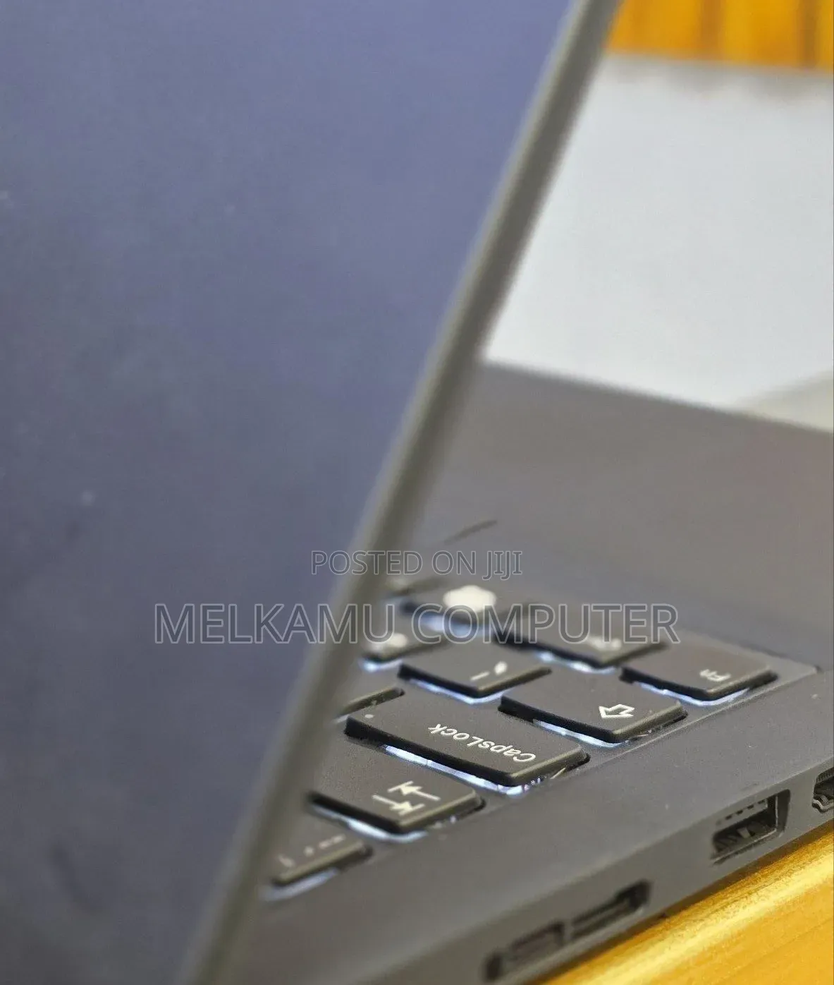 New Laptop Lenovo ThinkPad t495s 16GB AMD Ryzen 7 SSD 512GB
