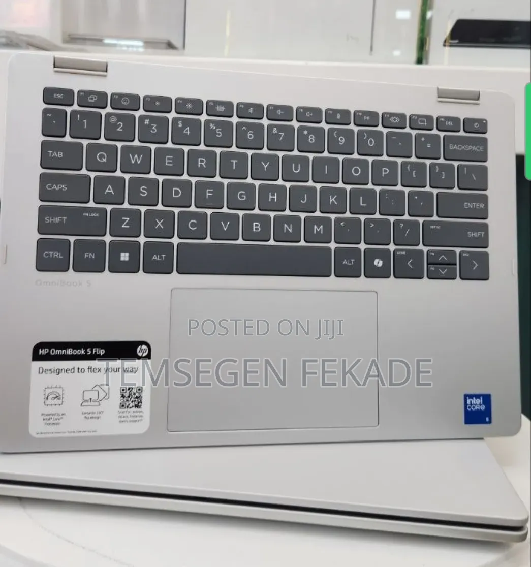 New Laptop HP OmniBook 5 14" 8GB Intel Core 5 SSD 512GB