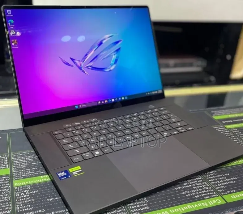 New Laptop Asus ROG Zephyrus G15 32GB Intel Core Ultra 9 SSD 1T