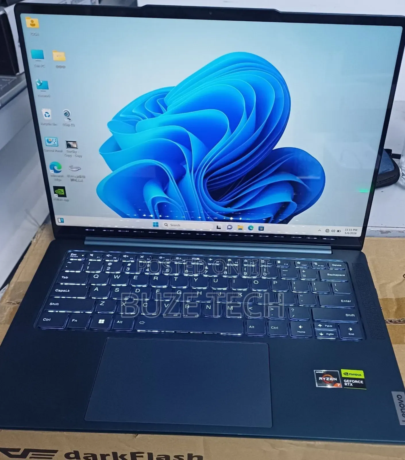 New Laptop Lenovo 16GB AMD Ryzen 7 SSD 512GB