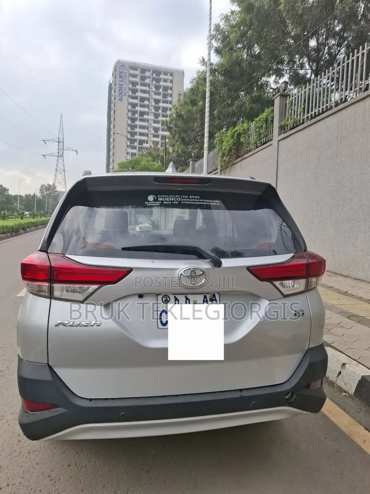 Toyota Rush 2022 Silver